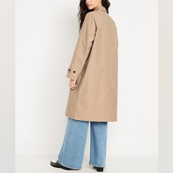 XL • Old Navy • Oversized Water-Resistant Mac Coat - Picture 3 of 5